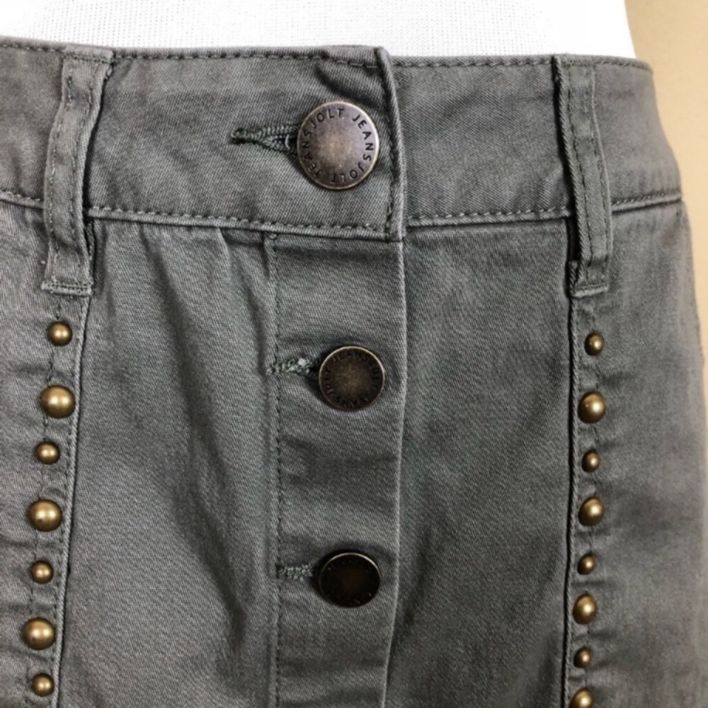 SOLD 🔴 $6 Clearance Jolt Studded Mini Skirt - Picture 6 of 8